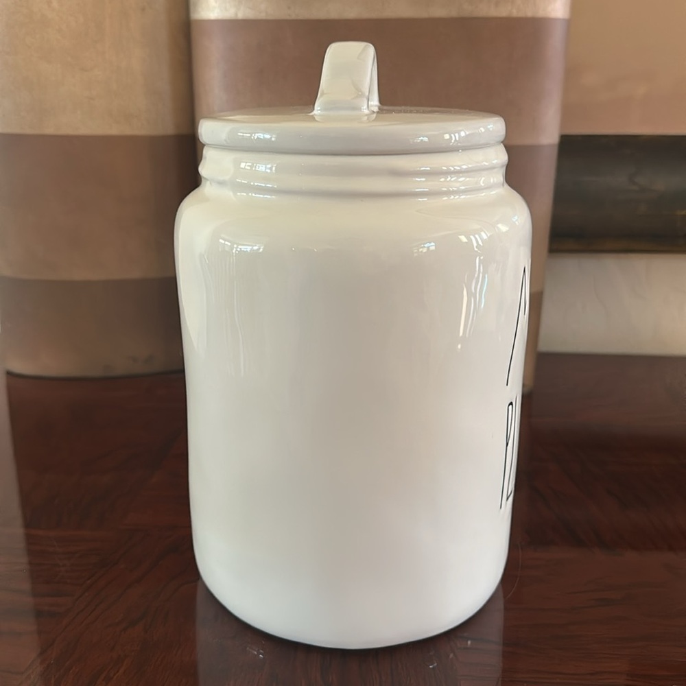 Rae Dunn *NWOT* "More Please" Large Ceramic Canister with Lid - Picture 7 of 13
